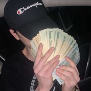 Meet your Posher, Luke